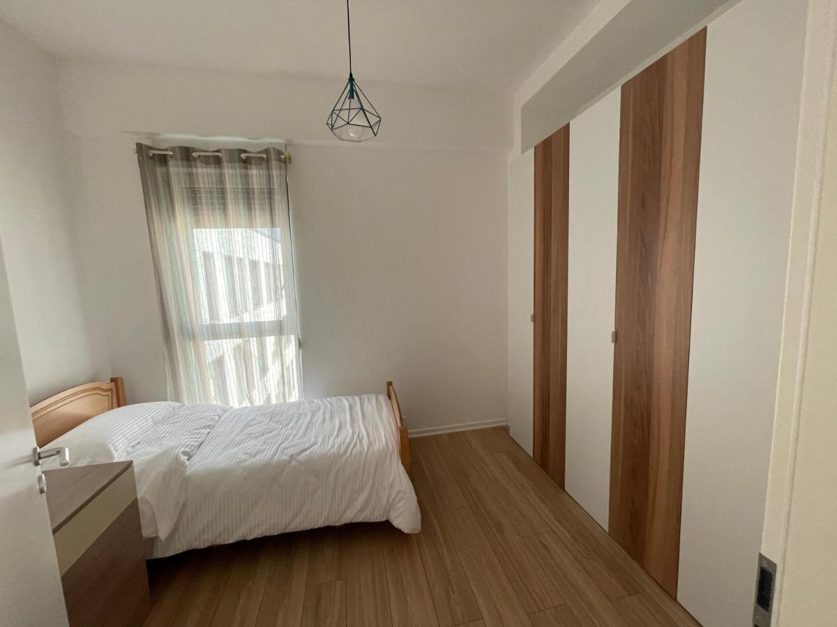 Apartamento Lacasa - Kompleksi - Magnet *